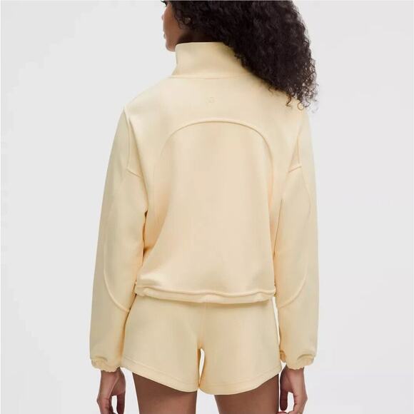 Lululemon Size 6 Brushed Softstreme Half Zip Butter Cream Oversized Peloton - Picture 2 of 5